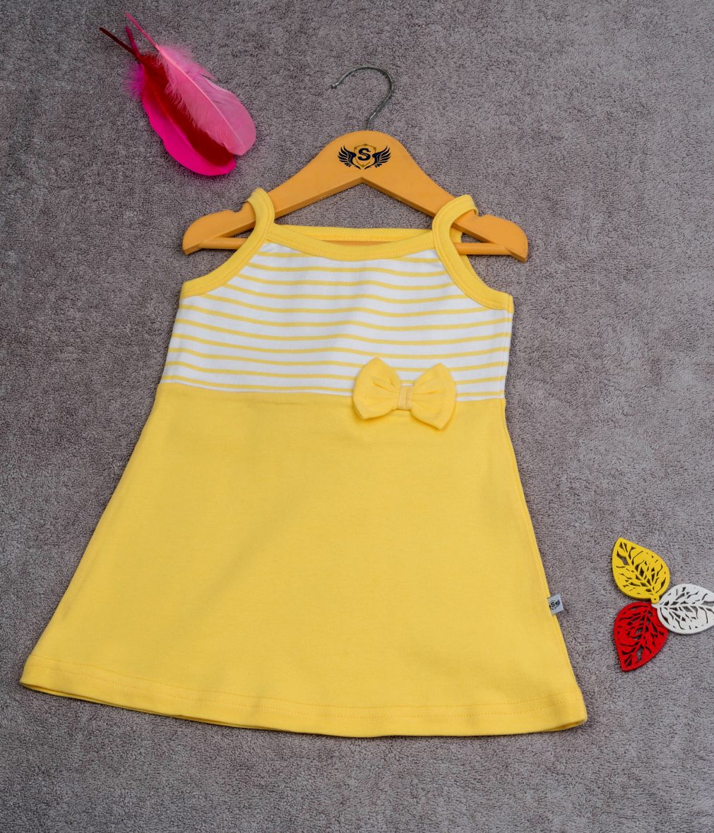 Yellow singlet dress for baby